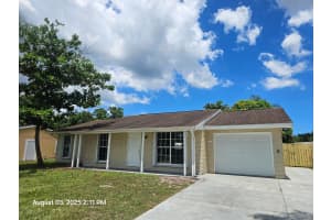 329 NE Cullman Court, Port Saint Lucie, FL 34983 - MLS#R11112082