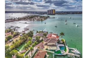 2775 Lake Drive, Singer Island, FL 33404 - MLS#R11112099