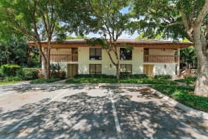 527 Brackenwood Place, Palm Beach Gardens