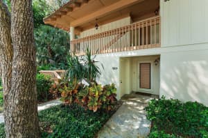 527 Brackenwood Place, Palm Beach Gardens, FL 33418 - MLS#R11112103