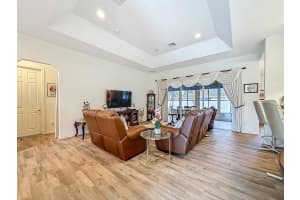633 SE Dean Terrace, Port Saint Lucie, FL 34984 - MLS#R11112112