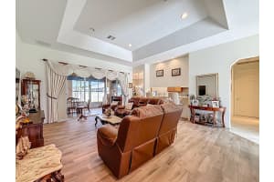 633 SE Dean Terrace, Port Saint Lucie, FL 34984 - MLS#R11112112