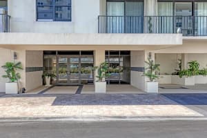 3456 S Ocean Boulevard 203, Palm Beach