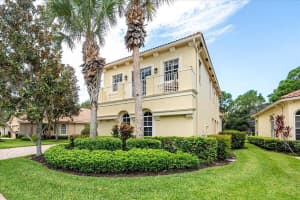 8809 Champions Way, St Lucie West, FL 34986 - MLS#R11112122