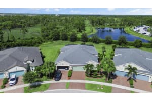 12908 SW Lake Fern Circle, Port Saint Lucie, FL 34987 - MLS#R11112131