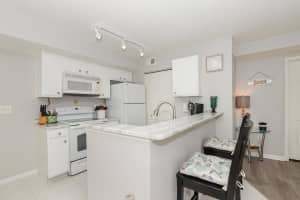 141 Sw Palm Drive 205, Port Saint Lucie