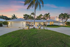 86 Golfview Drive, Tequesta
