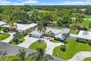 86 Golfview Drive, Tequesta, FL 33469 - MLS#R11112146