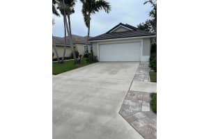 2591 Country Golf Drive, Wellington, FL 33414 - MLS#R11112147