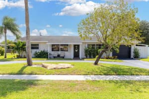 3099 Medinah Circle E, Lake Worth