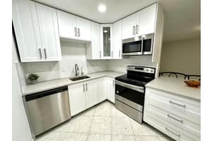185 Burgundy D, Delray Beach