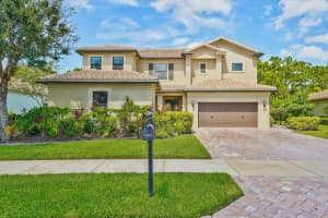 4381 Sw Gossamer Circle, Palm City
