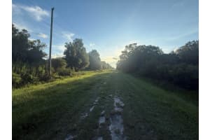 19426 NW 270th Street, Okeechobee, FL 34972 - MLS#R11112261