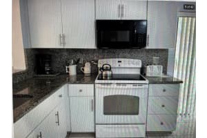 10915 Palm Lake Avenue 102, Boynton Beach, FL 33437 - MLS#R11112267