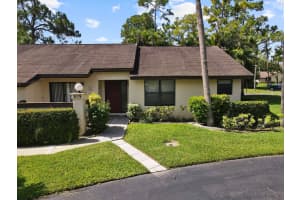 105 Rose Bay Court, Royal Palm Beach, FL 33411 Sold 11/03/25