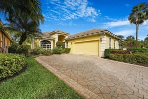 5605 Fountains Drive S, Lake Worth, FL 33467 Sold 10/31/25