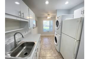 1100 Boxwood Drive 101, Delray Beach, FL 33445 - MLS#R11112297