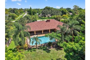 12090 Carriage Lane, Wellington, FL 33414 - MLS#R11112302