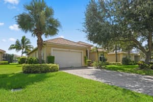 411 NW Sheffield Circle, Port Saint Lucie, FL 34983 - MLS#R11112335