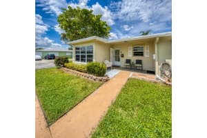 211 Bayview Avenue A, Boynton Beach