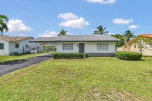 9705 NW 70th Court, Tamarac, FL 33321 - MLS#R11112338