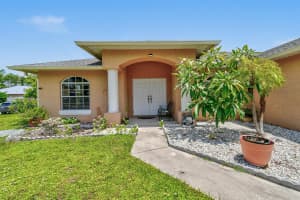 1671 SW Mackey Avenue, Port Saint Lucie, FL 34953 - MLS#R11112356