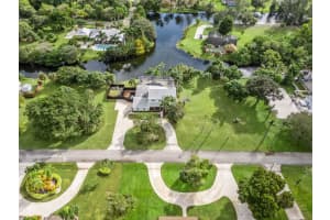 864 Whippoorwill Row, West Palm Beach