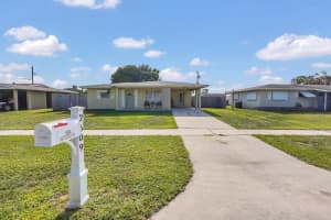 2609 Lakehaven Road, West Palm Beach