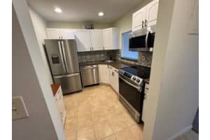 8100 Sw 24th Street 210, North Lauderdale