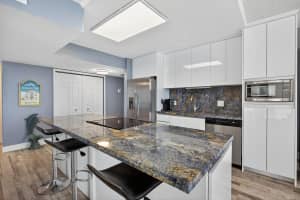 5440 N Ocean Drive 607, Singer Island, FL 33404 - MLS#R11112438