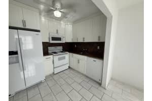 602 Flanders M, Delray Beach, FL 33484 - MLS#R11112472