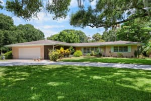 3912 Delaware Avenue, Fort Pierce, FL 34947 - MLS#R11112478