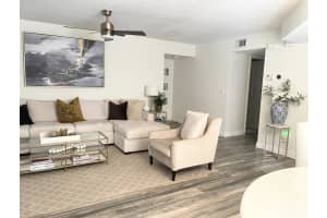 2605 Aspen Way 2605, Boynton Beach, FL 33436 - MLS#R11112481