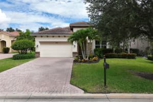 8024 Sw Marin Drive, Stuart