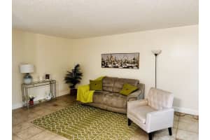 13500 Sw 1st Street 111u, Pembroke Pines