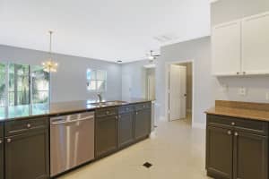 3940 N Flagler Drive 402, West Palm Beach, FL 33407 - MLS#R11112542