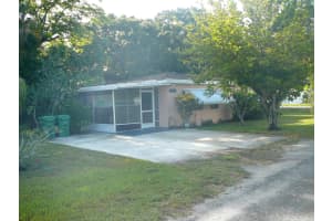 2101 S 33rd Street, Fort Pierce, FL 34947 Sold 11/26/25