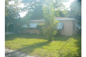 2101 S 33rd Street, Fort Pierce, FL 34947 Sold 11/26/25