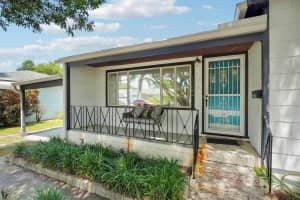 1222 N L Street, Lake Worth Beach, FL 33460 - MLS#R11112573