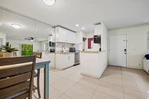 610 Trace Circle, Deerfield Beach, FL 33441 - MLS#R11112594