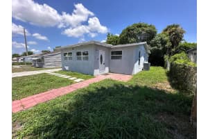 840 1st Street, Riviera Beach, FL 33404 - MLS#R11112632