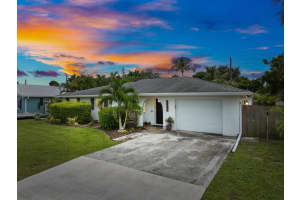1104 NW 12th Terrace, Stuart, FL 34994 - MLS#R11112642