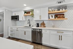 5440 N Ocean Drive 1404, Singer Island, FL 33404 - MLS#R11112650