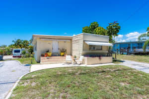 2855 Tangerine Lane, West Palm Beach, FL 33403 Sold 08/27/25