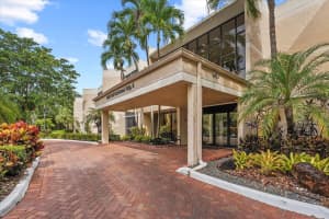 16251 Golf Club Road 312, Weston, FL 33326 - MLS#R11112680