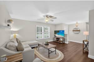 1511 The 12th Fairway, Wellington, FL 33414 - MLS#R11112681