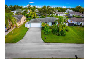 642 SE Streamlet Avenue, Port Saint Lucie, FL 34983 Sold 10/22/25