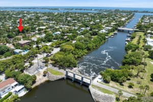 353 Gregory Road, West Palm Beach, FL 33405 - MLS#R11112692