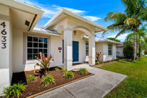 4633 SW Ulster Street, Port Saint Lucie, FL 34953 Sold 10/15/25