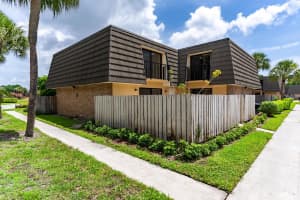 622 6th Way D, West Palm Beach, FL 33407 - MLS#R11112760